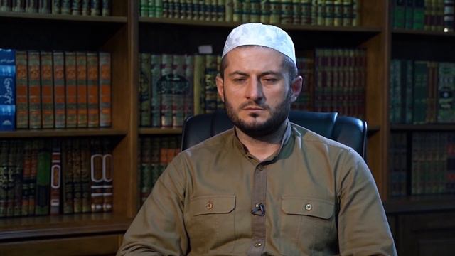 МУЖЧИНЫ В ПАРНОЙ смотреть онлайн