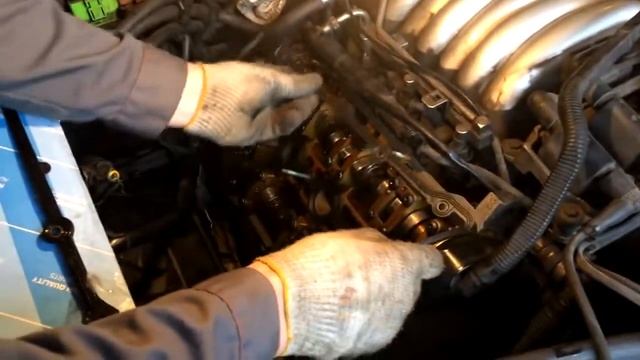200 000 на Castrol, состояние мотора V6 2 8 Перехожу на LUKOIL Genesis смотреть онлайн