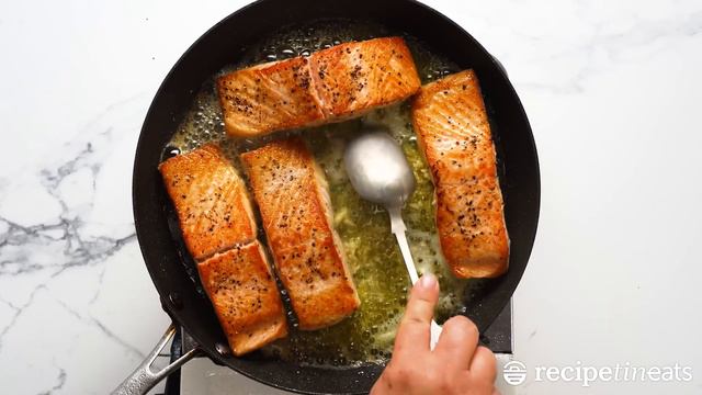 Garlic Butter Salmon смотреть онлайн