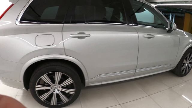 Volvo XC90 II Рестайлинг 2.0 AT (320 л.с.) 2019 смотреть онлайн