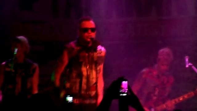 Тараканы! - 5 слов (Я Больше Не Люблю Тебя) смотреть онлайн