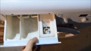 Как вытащить лоток у стиральной машины Индезит