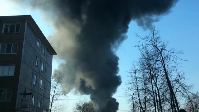 Пожар в Бежице 30.03.2014г смотреть онлайн