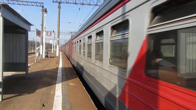 Электропоезд ЭД4М-0213 станция Бекасово-1 30.04.2017 смотреть онлайн