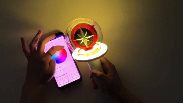 unboxing Stray Kids Official Lightstick Ver. 2 ✧ first impressions + troubleshooting ? смотреть онлайн