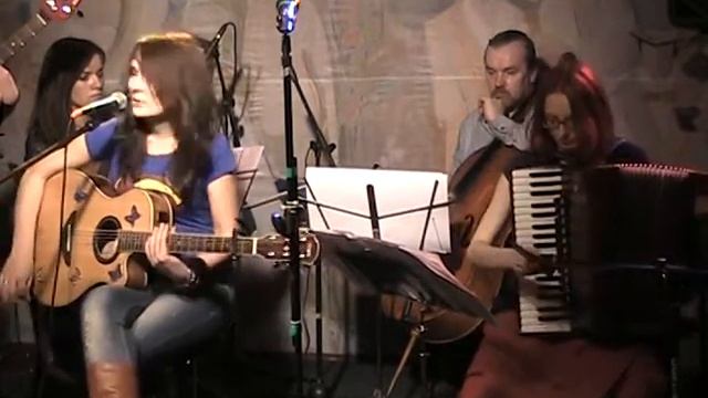 Ника Ратомская и Мантра - Кухонное регги смотреть онлайн