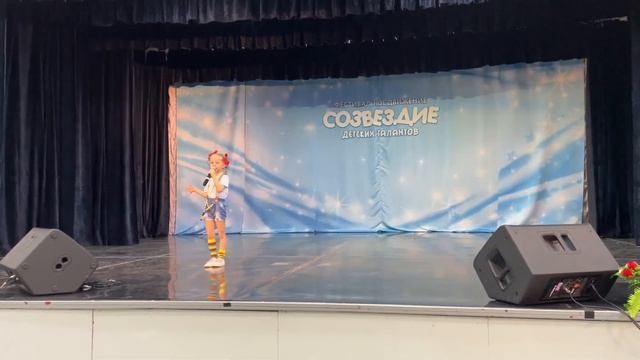 "Егоза" - поёт Любослава Кузьминская 1 лауреат - конкурс "Хрустальная капель" 19.02.23 смотреть онлайн