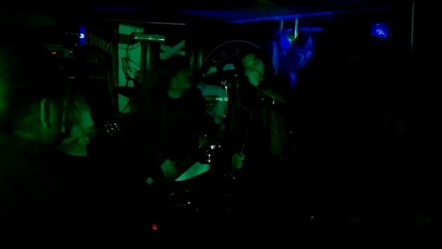 Estoner @ Doooooooom! (05.11.2011) смотреть онлайн