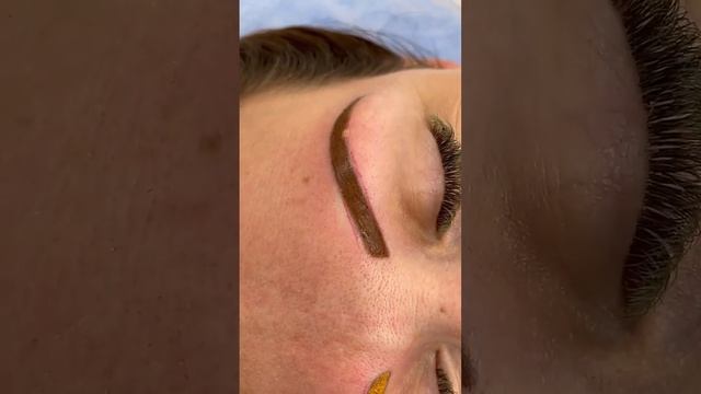 Перекрытие старого татуажа + камуфляж #бровиааа смотреть онлайн