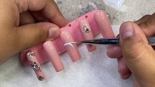 What she wanted vs. what she got Ep.5 Girly halloween nail art | How to make press on nails смотреть онлайн