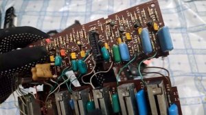 Разбор магнитофона ссср Комета 225 на драгметаллы.