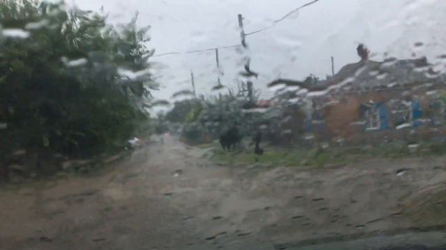 Ейск - на смену жаре пришли дожди. смотреть онлайн