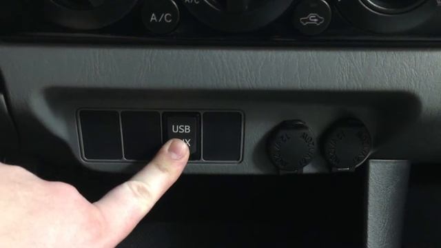 2015 Toyota Tacoma SR5 Review смотреть онлайн