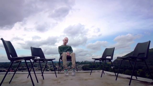 Underworld & Ewen Bremner - Eventually But (Spud's Letter to Gail) (T2 Trainspotting OST) смотреть онлайн