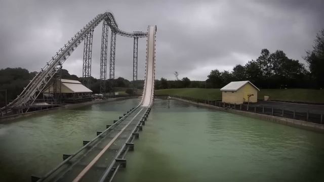 Infamous Roller Coaster Disaster of Hayley Williams смотреть онлайн