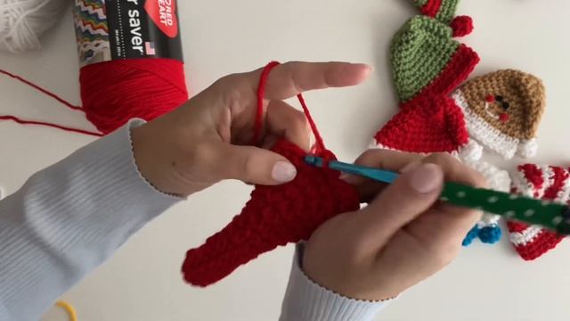 Crochet Mini Holiday Hats смотреть онлайн