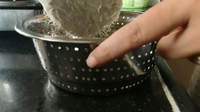 Moong Sprouts | How to Grow Sprouts at Home | Grow Sprouts | Moong Sprouts Recipe | अंकुरित मूंग смотреть онлайн
