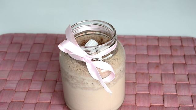 DIY: Готовим Холодный какао и Фраппучино смотреть онлайн