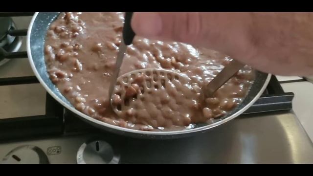 Barber Tutorial / How to make breakfast for Quarantine/ Homemade Chilaquiles смотреть онлайн