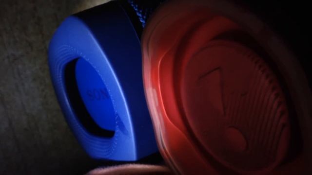 Sony XB33 VS Jbl Charge 4!!! смотреть онлайн