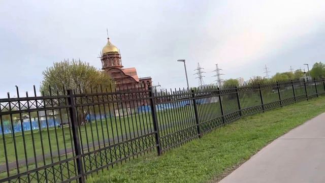 🔴Иду В доль парка 🔴Красивая Церковь 🔴Обзор смотреть онлайн