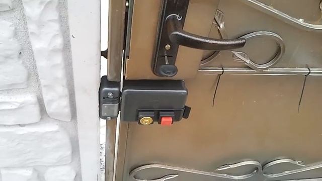 Электромеханический замок ISEO 5213.10