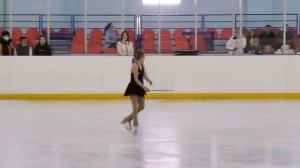 Мирослава Кузьмиченко - 3 юношеский разряд по фигурному катанию