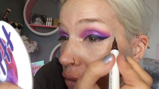 KALEIDOS Make up 'ESCAPE POD' Palette смотреть онлайн