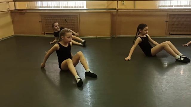 открытый урок по современному танцу смотреть онлайн