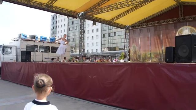 танец с колокольчиками смотреть онлайн