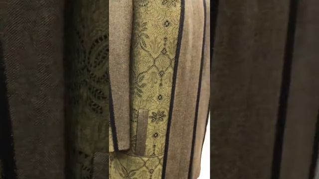 Комплект полупальто и юбка из 100% кашемира с отделкой жаккардом. смотреть онлайн