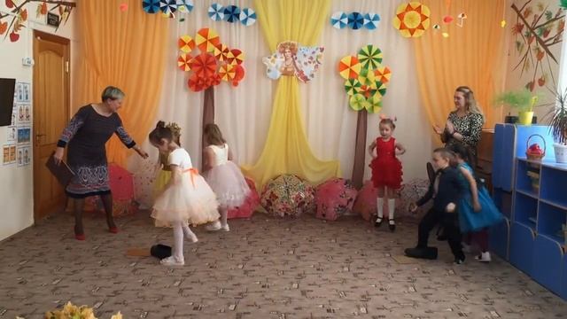 Праздник осени Подготовительная группа "Березка" смотреть онлайн