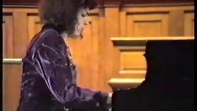 Lubov Timofeyeva plays Chopin - Etude Op.10 No.4, 1990 смотреть онлайн