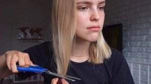 ОТРЕЗАЛА САМА СЕБЕ ВОЛОСЫ | реакция родителей