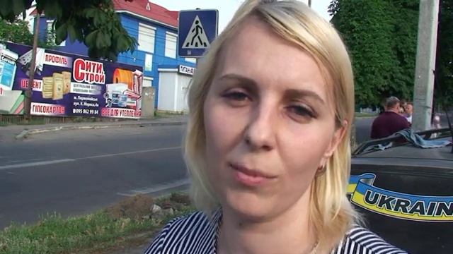 ,,Зеленые человечки,, захватывают пешеходные переходы Первомайска смотреть онлайн