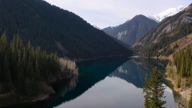 Озёра Кольсай, Каинды и Чарынский каньон