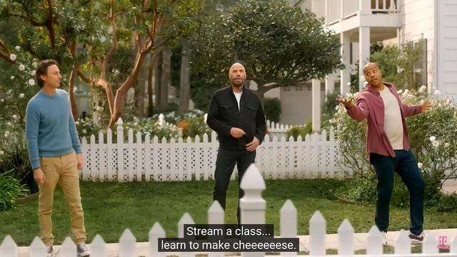 Social Media Marketers React To T-Mobile's Big Game 2023 Ad смотреть онлайн
