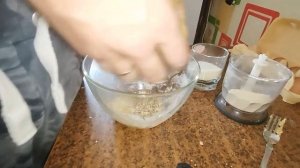 Простой рецепт самодельных плавающих бойлов для рыбалка на карася и карпа.