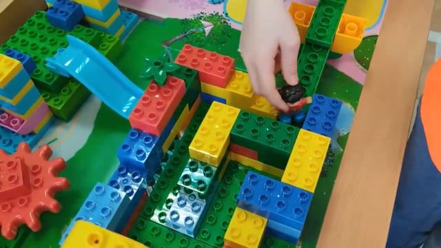 Победители FLL Discover 2020/2021 команда "Легарики" Полоса препятствий "Только вперед!" смотреть онлайн