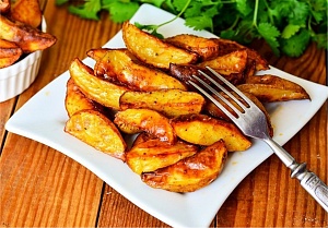 ГОТОВИМ КАРТОФЕЛЬ ПО ДЕРЕВЕНСКИ. смотреть онлайн