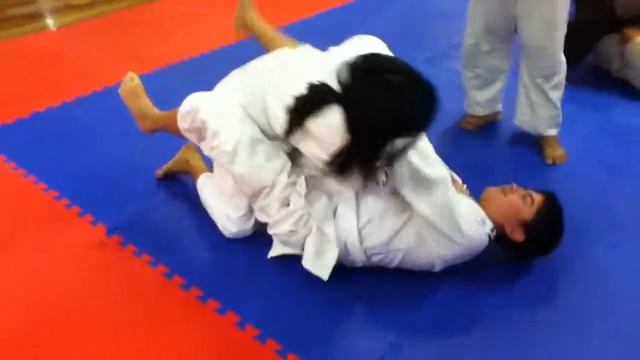 Fabio Santos - Philippines: BJJ in Cebu смотреть онлайн