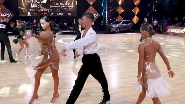 Ча-ча-ча / Молодежь 1 La (Open) 1/4 - Capital Cup Minsk 2023 (14.10.2023) спортивные бальные танцы смотреть онлайн