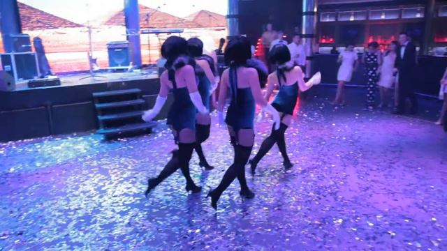 Шоу-номер в стиле бурлеск "Туристы" EIVA show, Гродно смотреть онлайн