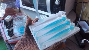 Форма Приманка Easy Shiner 4 и 5. Двойной Фторопластовый шприц. Лить силиконовые приманки