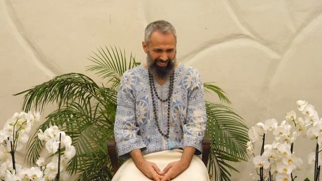 Мастер Пранава сатсанг 19 ноября 2023г смотреть онлайн