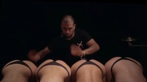 Шлепки по попкам