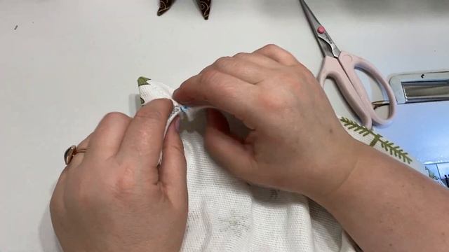 Создаём новогоднюю атмосферу дома своими руками! Шьем скатерть, полотенца и салфетки. смотреть онлайн