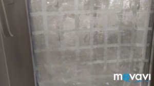 Спасаем цветы на подоконнике от палящего солнца.