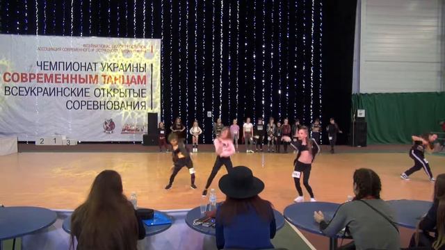 10.02.18_пл.В и С_ч.41_ ЧЕМПИОНАТ УКРАИНЫ и Всеукраинские соревнования по современным танцам смотреть онлайн