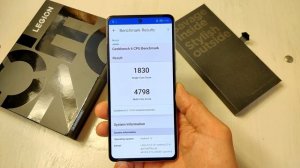 Обзор Lenovo Legion Y70 - Китайский флагман на минималках. Почти идеал? Сравним с OnePlus 9RT 5G